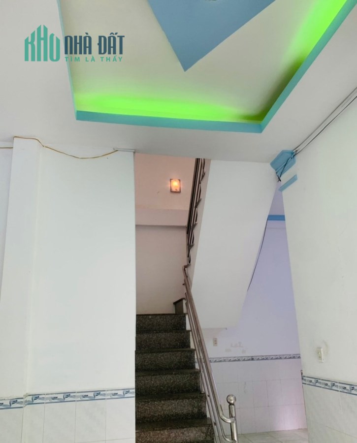 Bán nhà 43m2 đường Nguyễn Tư Giản, Phường 12, Gò Vấp, Hẻm xe hơi, 2 tầng, 43m, 3.4 tỷ