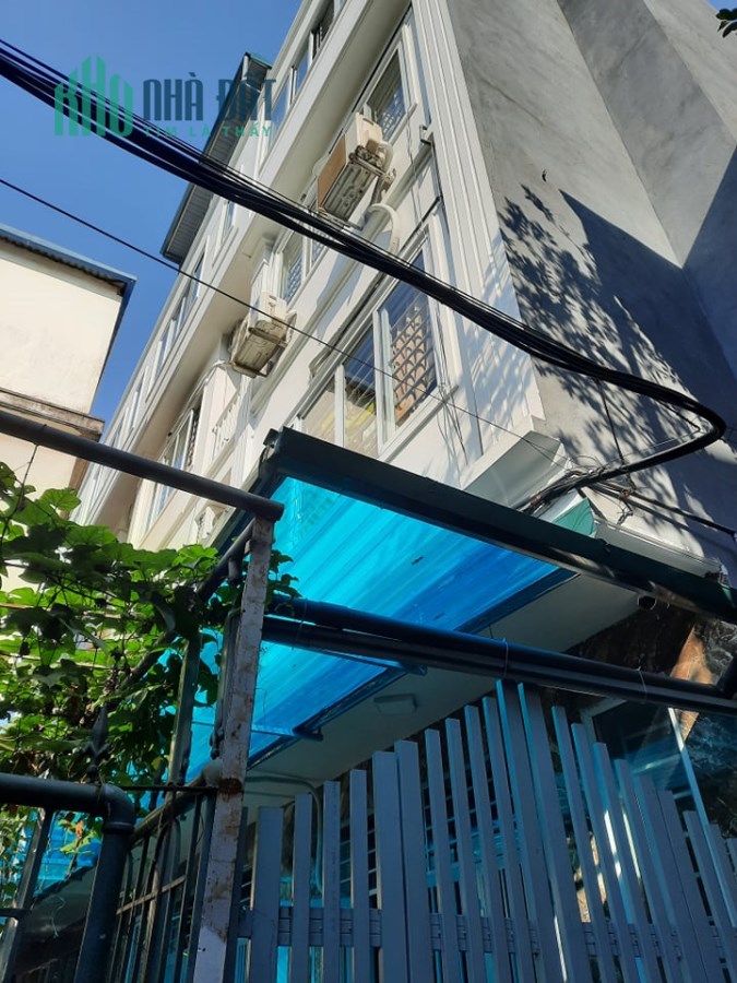 Bán gấp nhà Lê Trọng Tấn Hà Đông 32m2 4 tầng LH 0886217831