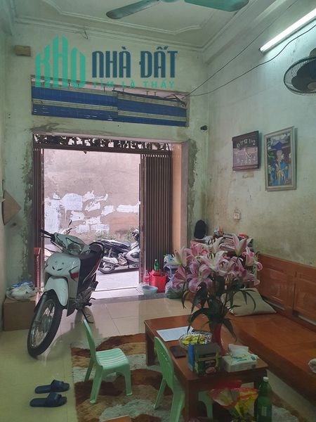 Nhà cần bán nhanh ở Nam Dư, Hoàng Mai, 35m2 x 5T chào 2.3 tỷ, có thương lượng.