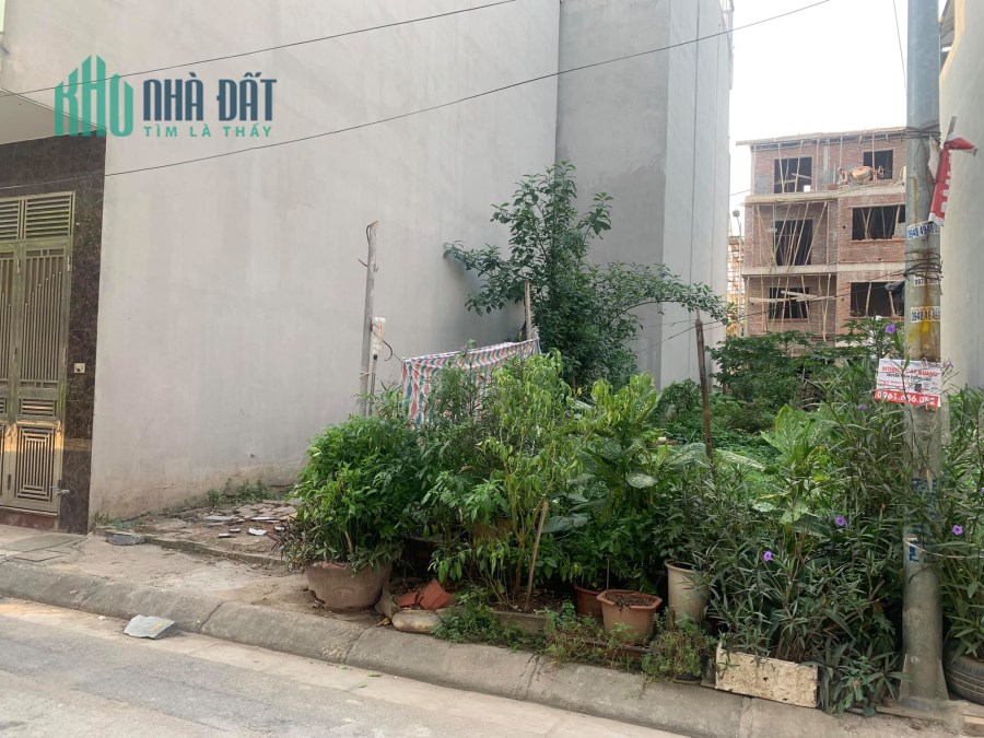 cầm Bán Đất Trung Tâm Bồ Đề, Long Biên 75m, MT 4,5m giá 5,1 tỷ