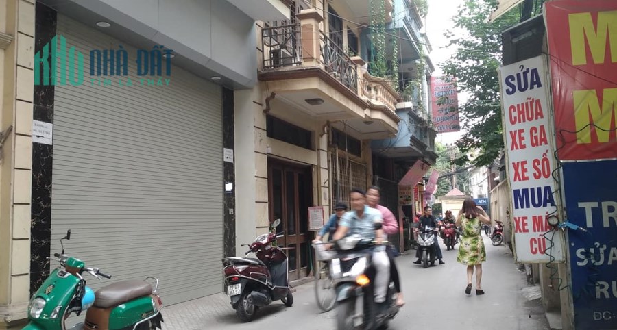 (Hiếm, rẻ)Nhà 4 tầng Nguyễn Văn Cừ ô tô thông suốt, kinh doanh 2.99 tỉ