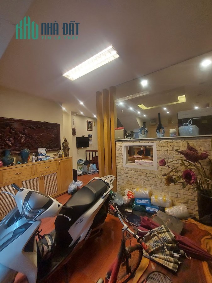 Bán nhà đẹp lô góc,ô tô,Phố Phương Mai,Bạch Mai,Đống Đa,50mx5Tx10.2 tỷ.