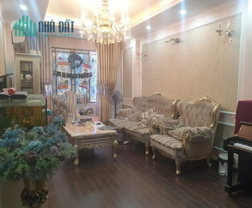 Cần bán gấp siêu phẩm Ô tô vào nhà, kinh doanh Yên Phúc Hà Đông 50m2, 5 tầng, giá 8.9 tỷ.