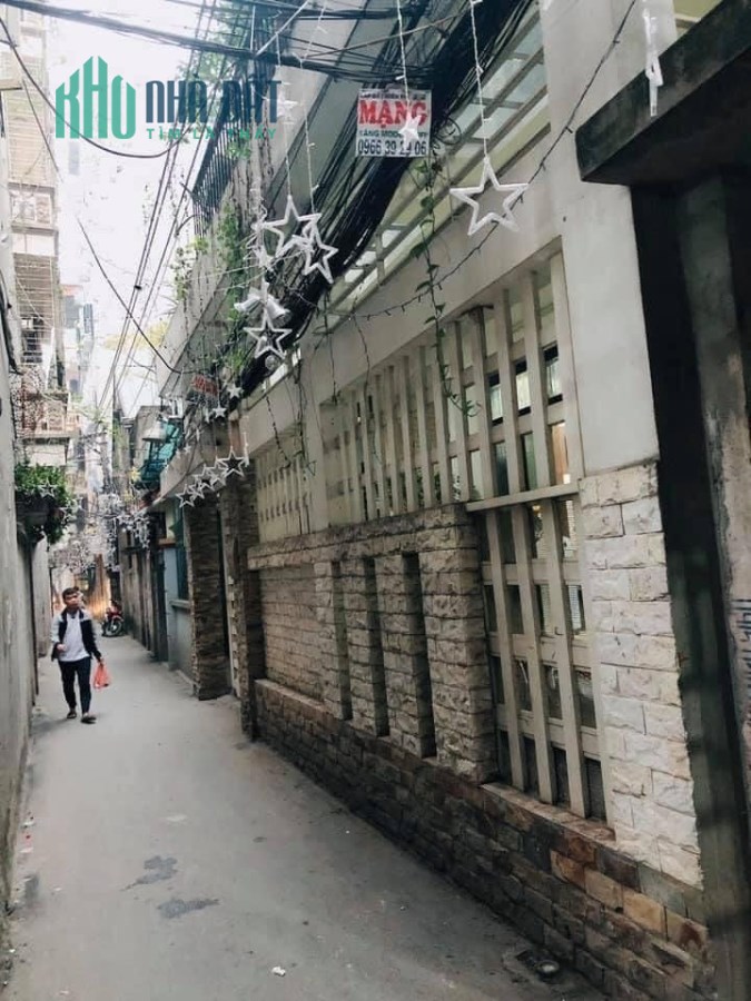 Cần Bán Nhà Phùng Khoang, Lô Góc – diện tích 45m2, 4T, 4 phòng ngủ MT: 4.3m giá 3.4 tỷ.