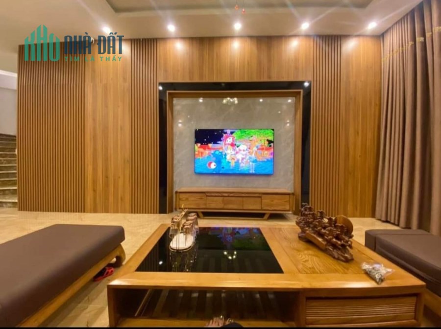Chính chủ bán nhà Hồng Tiến, Long Biên, 86m2, MT7,6m 3 thoáng, Full Nội thất, nhỉnh 8 tỷ.