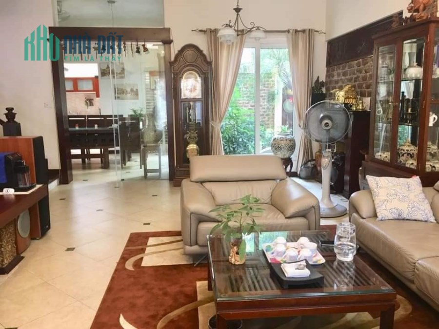 Bán nhà PHẠM NGỌC THẠCH ĐỐNG ĐA Ô tô tránh , 99m2, MT 7M, Giá 16 Tỷ.