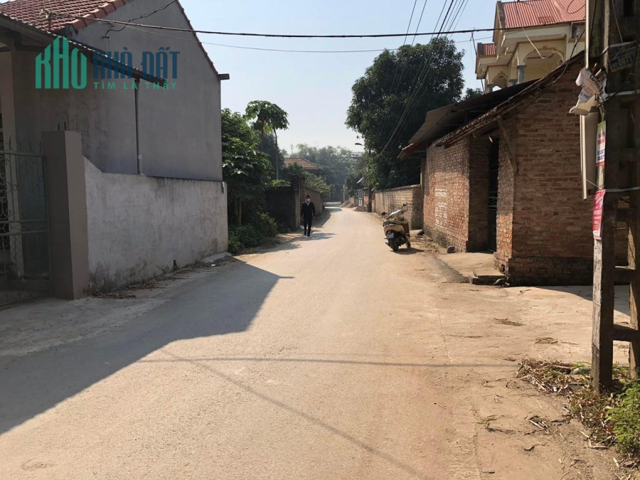Bán 150m2 Thôn Chũng Quất Lưu Bình Xuyên giá: 10tr/m2.Liên hệ: 0986.454.393-0986.797.222