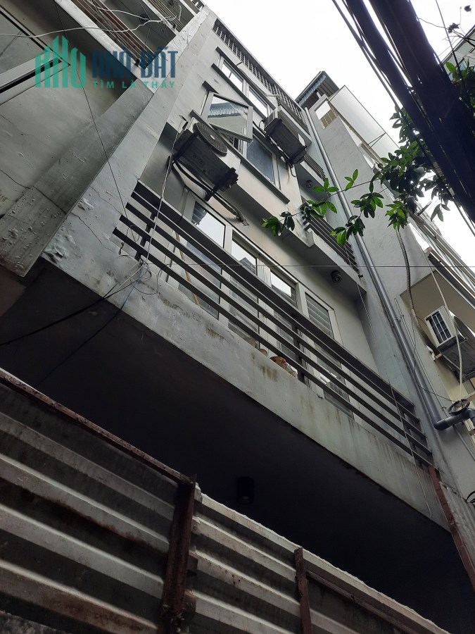 Bán nhà riêng Mặt ngõ Trường Chinh giá 4 tỷ, 31m x 5T, có sổ