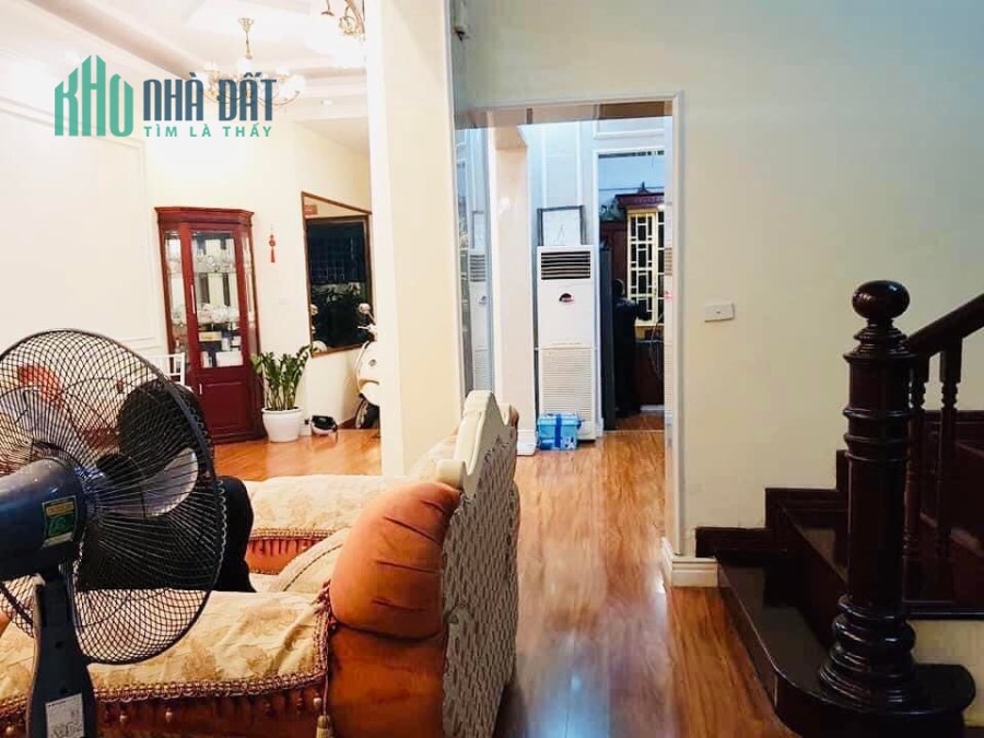 Hoa hậu Vũ Thạnh, Đống Đa, Ô TÔ, 54m2, 6m mặt tiền giá chỉ 4.8 tỷ, LH 0847499665