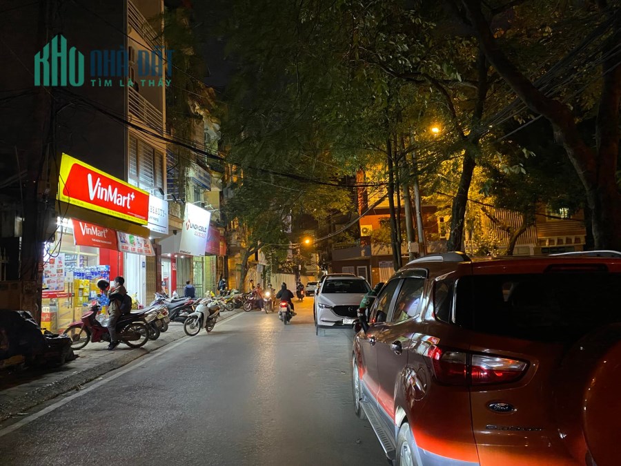 SIÊU PHẨM TRUNG TÂM CẦU GIẤY 45M2 X 5T, MT 4M, NGÕ THÔNG 20M Ô TÔ TRÁNH, 5 TỶ.