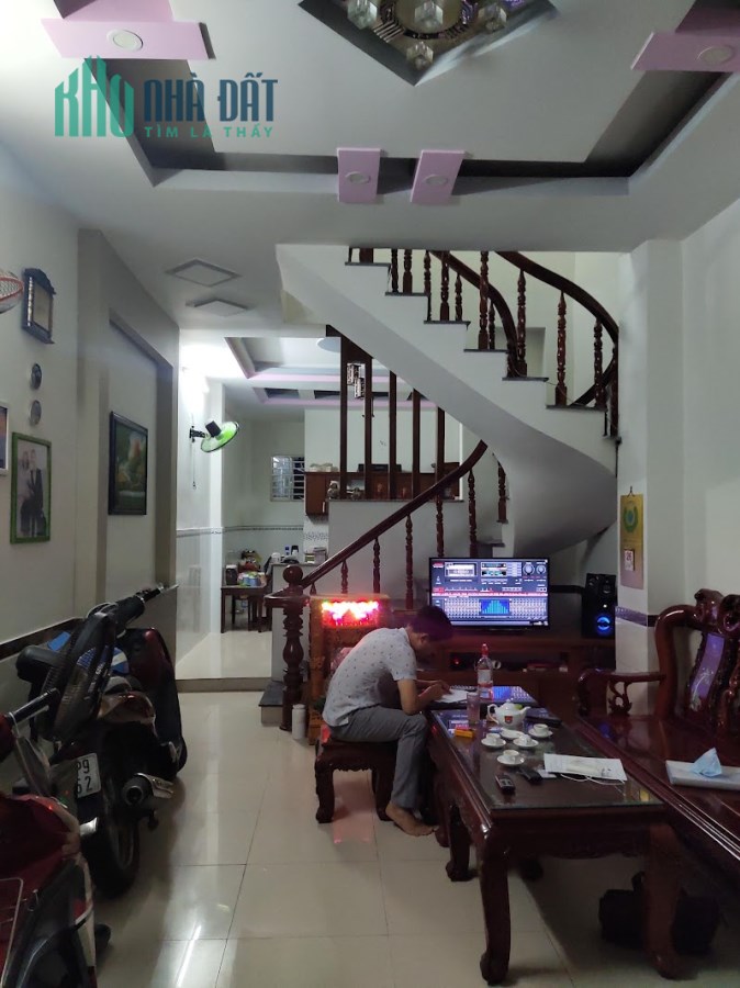 Nhà mới ở ngay Nguyễn Văn Khối, Gò Vấp, hẽm xe tải, 3 phòng ngủ, 60m2, 6.45 tỷ