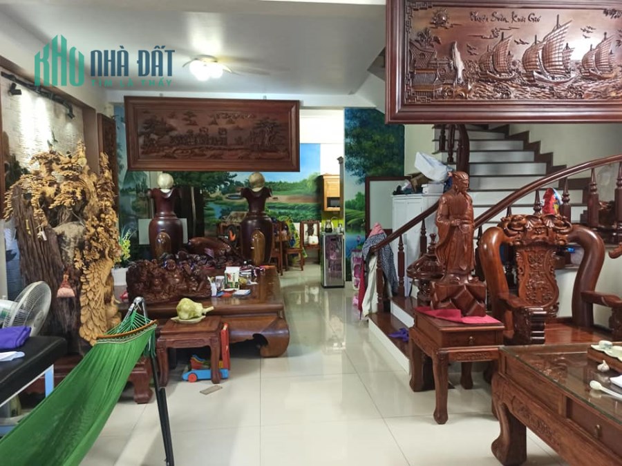 Bán nhà PHẠM NGỌC THẠCH Ô tô, ở sướng, 150m2, Mt 8M, Giá 15.8 Tỷ.