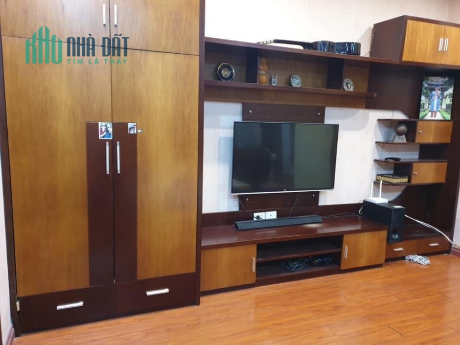 Bán Gấp nhà Nguyễn Phúc Lai, Đống Đa, Ô TÔ, 50m2, 4 tầng, giá chỉ 4.8 tỷ, LH 0847499665
