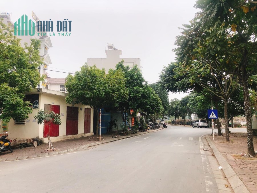 Hiếm Ngô Gia Tự, Long Biên, ô tô tránh, kinh doanh 118m nhỉnh 9 tỷ.