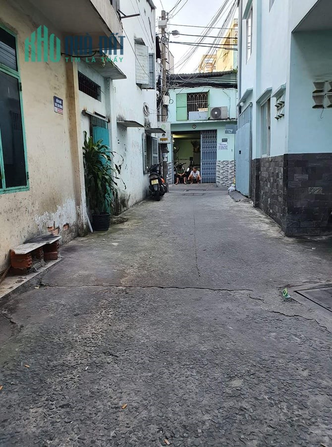 Nhà đẹp Lạc Long Quân 43m2 Phường 8 Tân Bình chỉ 4.7 tỷ