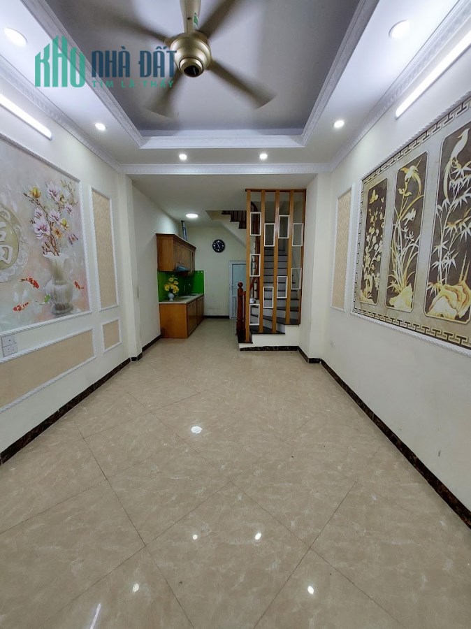 Cần bán nhà đẹp Ngô Quyền Hà Đông, 5 tầng diện tích 33m2, giá 3,6 tỷ