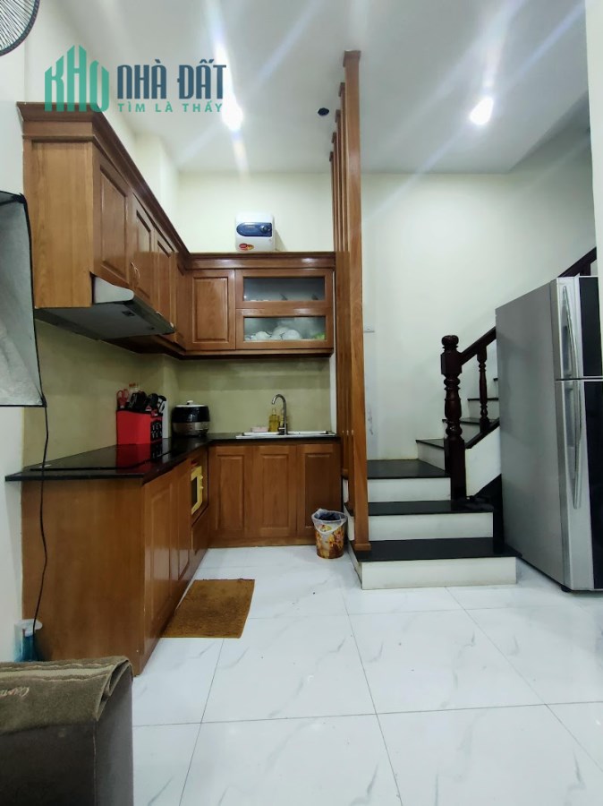 Bán nhà phố Vũ Ngọc Phan, Đống Đa, LÔ GÓC, DT 55m2 x 4T, MT 4m, Giá 5.3 tỷ