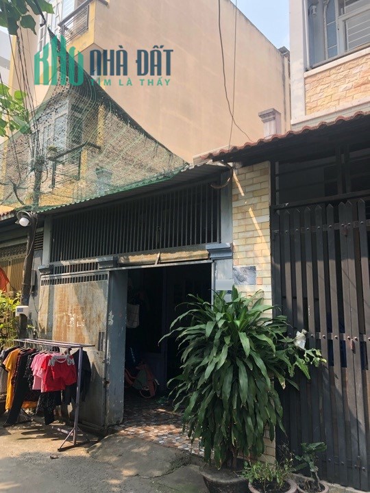 Hạ Giá Bán Gấp Nhà Hẻm 5m 1/ Đường Gò Xoài DT:4x15m Nhà Cấp 4 Giá: 3.85 Tỷ Bớt Lộc