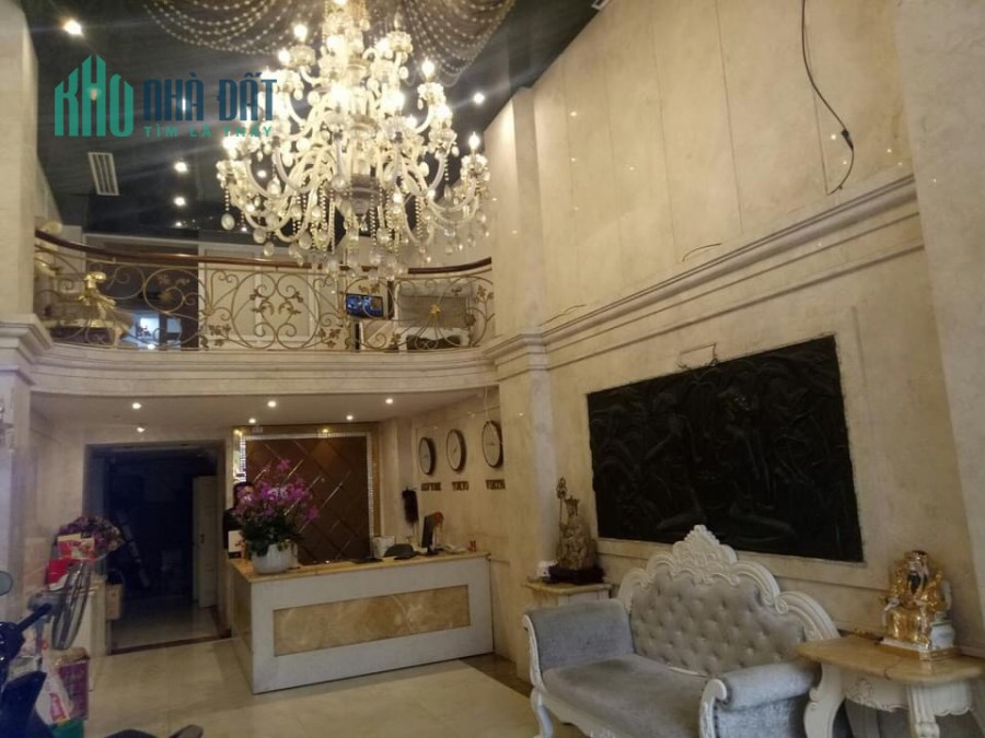 Bán tòa nhà kinh doanh phố Nguyễn Du, Hai Bà Trưng 88m, 11 tầng, nhỉnh 20 tỷ.