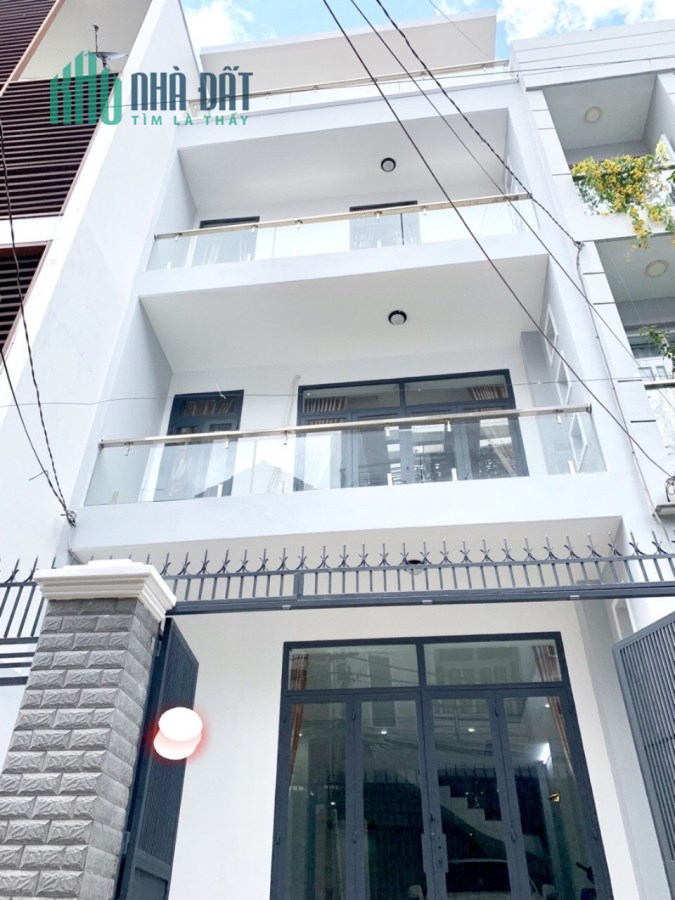 Bán nhà Hoàng Mai - Ô tô đỗ cổng - vài bước ra phố 44m2 - 4.3 tỷ