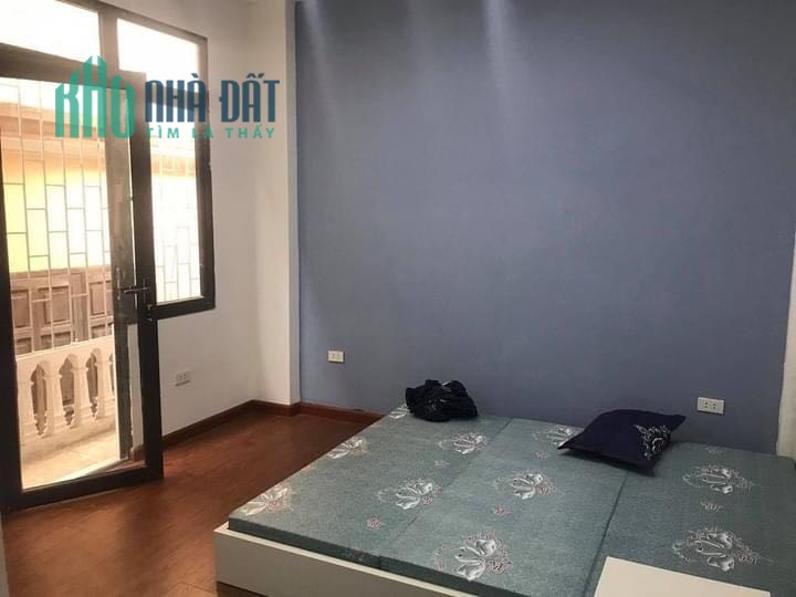 Bán nhà khu phố cổ giá rẻ