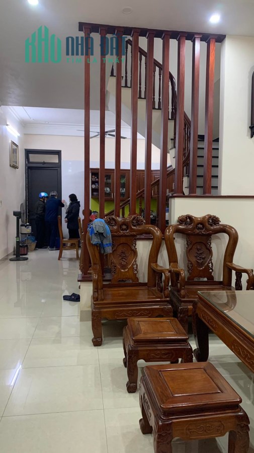 Bán nhà lô góc 2 mặt thoáng cực đẹp, 421 Xuân Đỉnh, 79m2 x 4T, Ôtô đỗ 10m, giá 5.2 tỷ 0969693855