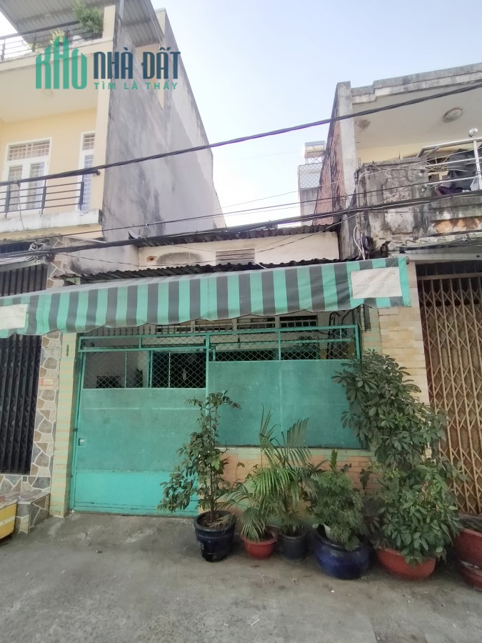 Nhà Giá Rẻ Nhanh Mới Còn. Đường Số 12 P. BHH Q. Bình Tân