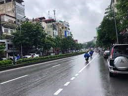 BÁN NHÀ NGÕ 640 NGUYỄN VĂN CỪ ,3 BƯỚC RA PHỐ, Ở NGAY