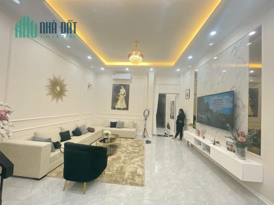 BÁN GẤP NHÀ MẶT PHỐ MINH KHAI MẶT TIỀN KHỦNG KD CÁC THỂ LOẠI CHỈ TẦM 300TR/M2.0589593999