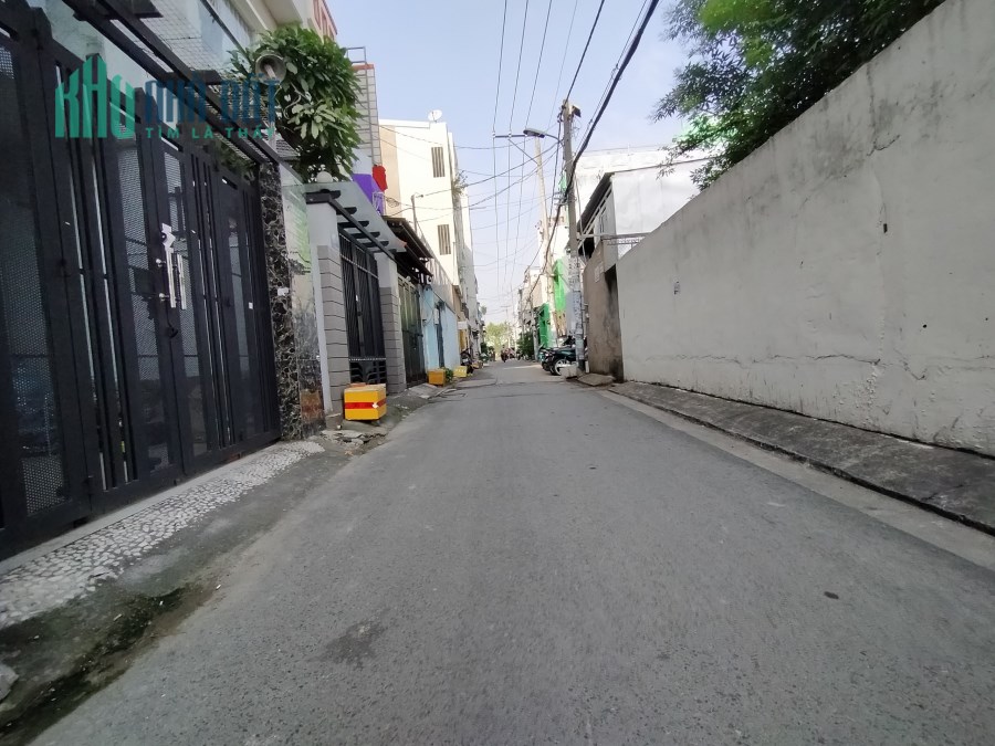 Bán Đất HXH, Hẻm Thông, Đường Hương Lộ 2 DT: 5x15m Giá:4.1 Tỷ TL