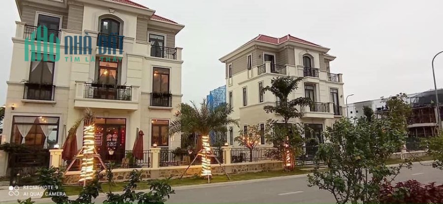 Biệt thự , view hồ và công viên 216m2,  tại Centa City -Từ Sơn , 0983206291