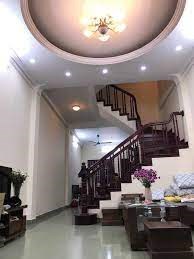Cần bán gấp nhà Mặt ngõ Âu Cơ giá 4.35 tỷ, 65mx4 tầng đẹp, Oto đỗ cửa