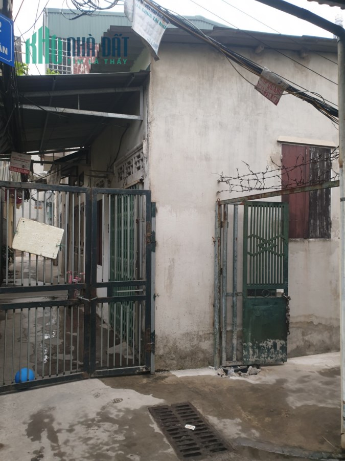 Bán nhà C4 ở Thanh Lân, SĐCC RB - 0 Bị QH: 35m2 x 4m MT, giá rẻ bất ngờ(có thương lượng cực mạnh)
