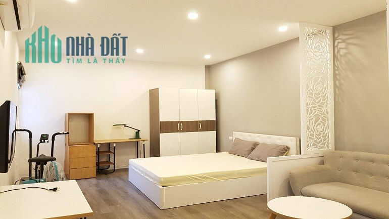 Cho thuê căn hộ dịch vụ tại Đội Cấn, Ba Đình, 30m2, 1PN, đầy đủ nội thất mới