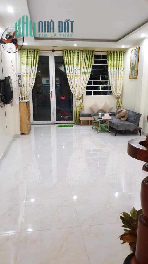 Chỉ 3.75 Tỷ Mua Ngay HXH 4.1mx13.5m Đông Hưng Thuận Q.12