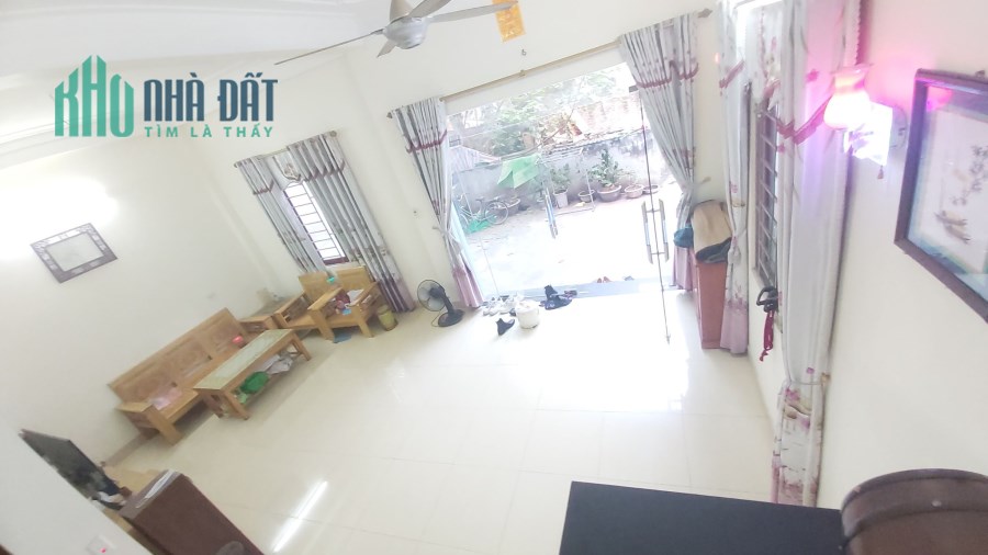 GẦN PHỐ-NGÕ THÔNG-DIỆN TÍCH RỘNG-Ở NGAY-98M 2T 6TỶ-SÀI ĐỒNG LONG BIÊN