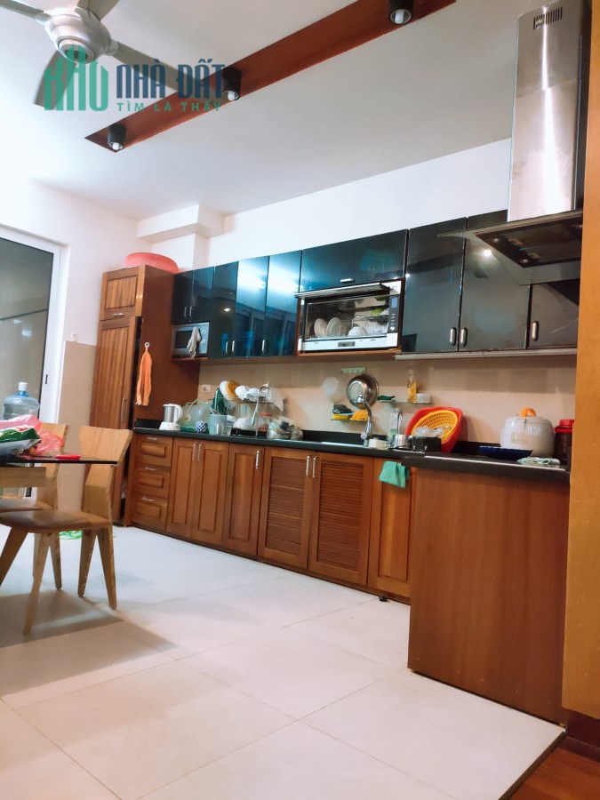 BÁN NHÀ PHỐ THÁI HÀ - LÔ GÓC – 2 MẶT ĐỀU OTO TRÁNH - DT: 65m5_giá chào: 12 tỷ
