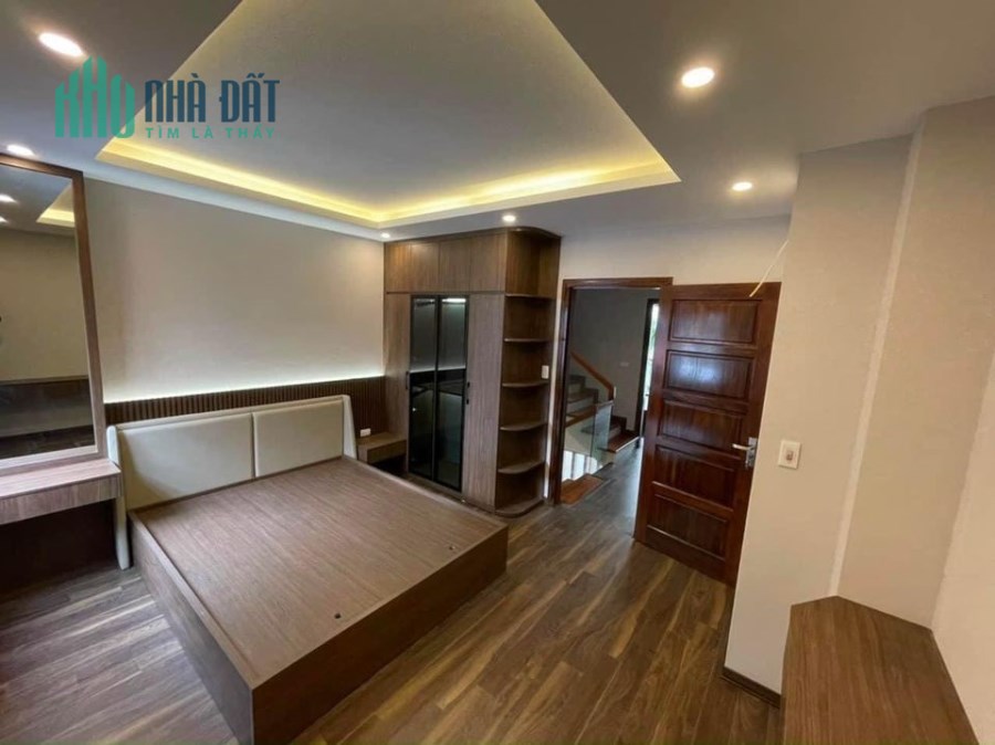 Nhà ngõ 651 Minh Khai, Hai Bà Trưng, PHÂN LÔ, Ô TÔ,  45m2, 4Tầng, MT 4m, giá 4.7tỷ