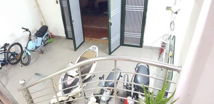 Bán nhà ngõ 26 Phố Hồ Tùng Mậu, nhà 5 Tầng, 45 M2, 5,95 Tỷ
