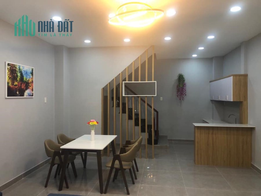 Nhà bán trả nợ covid ,gần xe tải đỗ cửa, 2 lầu BTCT, Trần Xuân Soạn,quận 7,giá rẻ,lh 0989149953