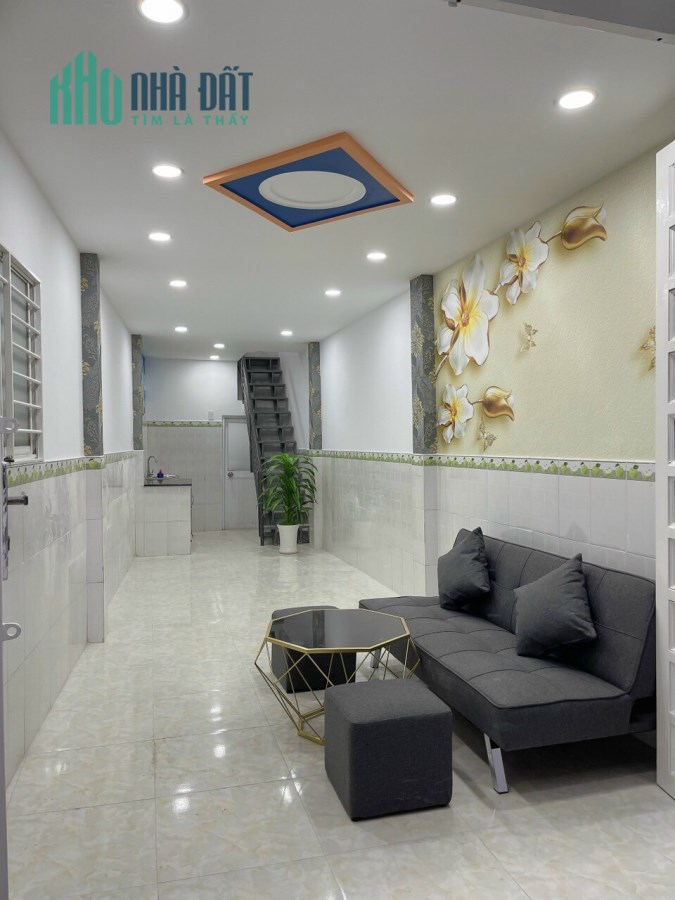Bán Nhà HXH 1/ Đường Số 4 LVQ DT: 3x11m Nhà 2 Lầu Giá:2.75 Tỷ TL