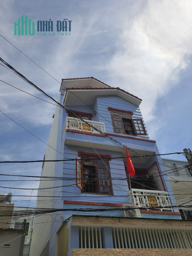 Quận 1, HXH 3 Tầng, 10 Căn Hộ, Dòng Tiền 100 Triệu, Chỉ 26 tỷ, 0909192966