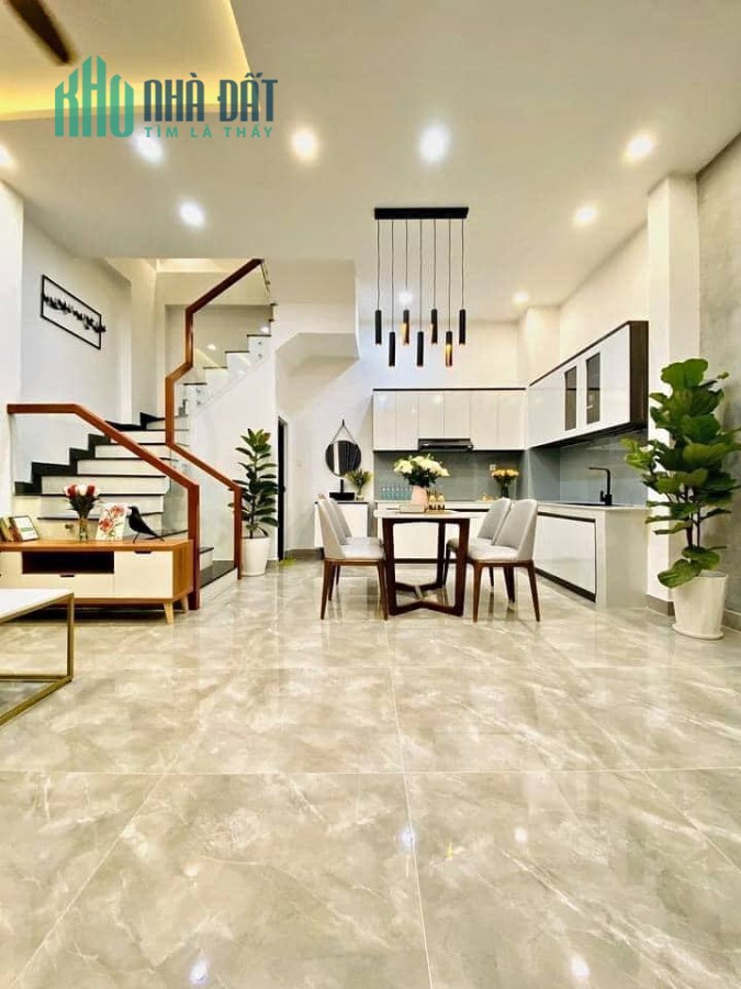 Cần bán nhà Lê Thanh Nghị, Hai Bà Trưng, 45.1m2, 4 tầng, PHÂN LÔ, giá chỉ 3.9 Tỷ