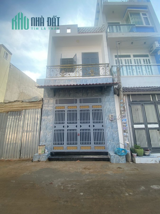 Bán Nhà HXH Đường Mã Lò DT: 4x13m Nhà 1 Lầu Giá:4.5 Tỷ TL