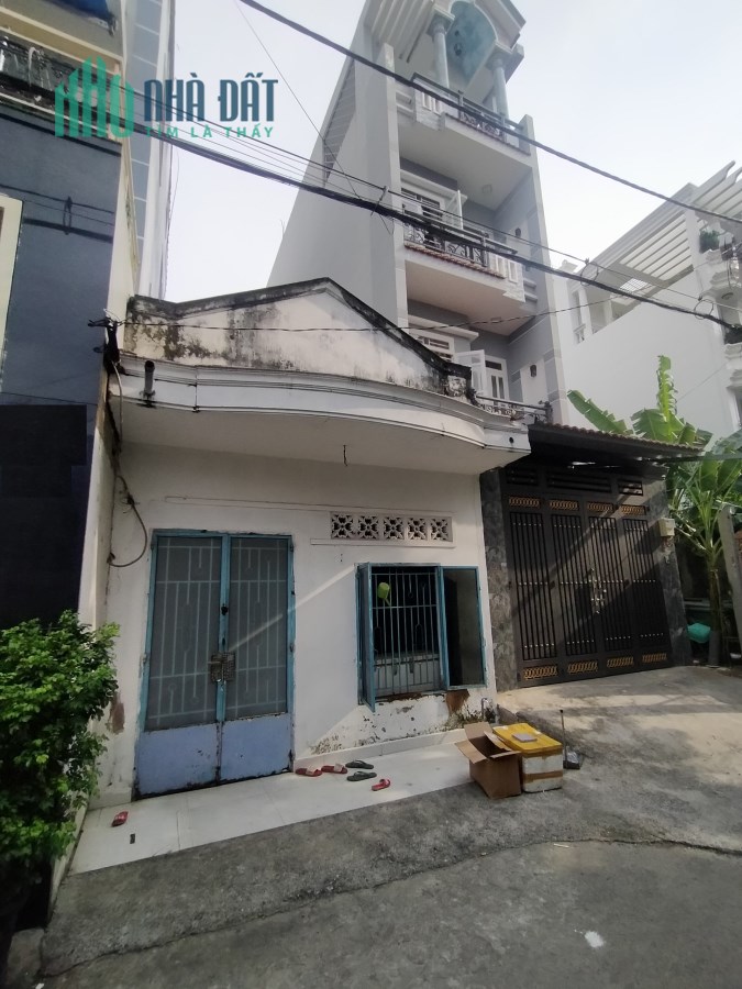 Bán Nhà HXH 6m 1/ Đường Liên Khu 1-6 DT: 4x18m Nhà Cấp 4 Giá:4.8 Tỷ TL