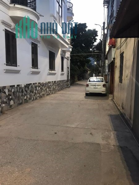 37m2, 4tầng mới tinh chưa phá trinh ,2 thoáng vĩnh viễn, ô tô tránh ô tô