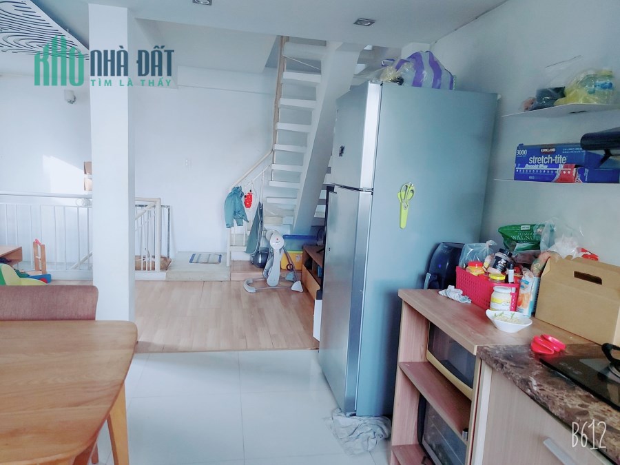 Nhà ngộp bank MT Tân Bình, Hà Bá Tường, 55m2, 4 tầng BTCT chỉ 6.3 tỷ