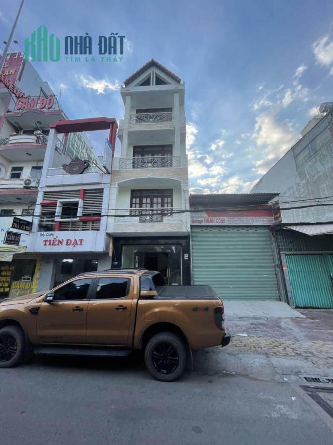 Cần bán nhà 2MT Đường Hà Huy Giáp, Quận 12, Hồ Chí Minh, giá cực tốt