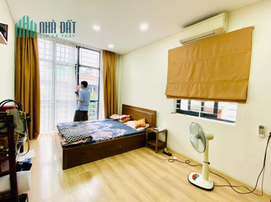 Hiếm nhỏ xinh gần phố 30m2 Minh Khai chỉ 1.4tỷ