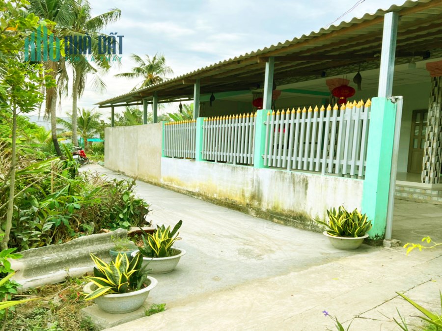 620 m2 đất full thổ lạc tấn tân trụ chỉ 880 tr